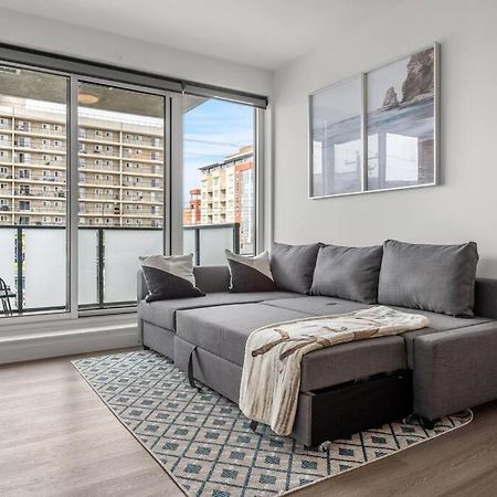 Апартаменти Chic 1Br Kensington Unit W/Parking Калґарі Екстер'єр фото