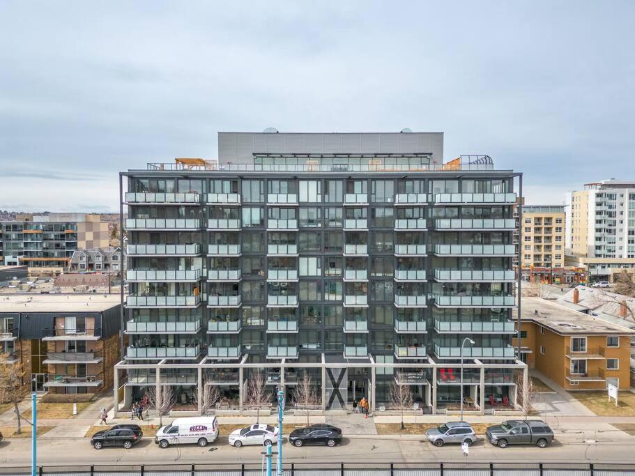 Апартаменти Chic 1Br Kensington Unit W/Parking Калґарі Екстер'єр фото